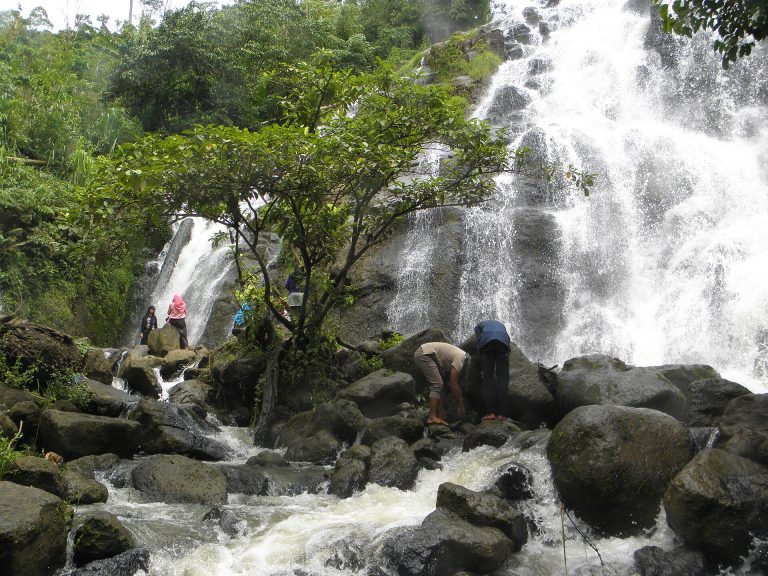 Curug Batu Tangkup — Ulubelu